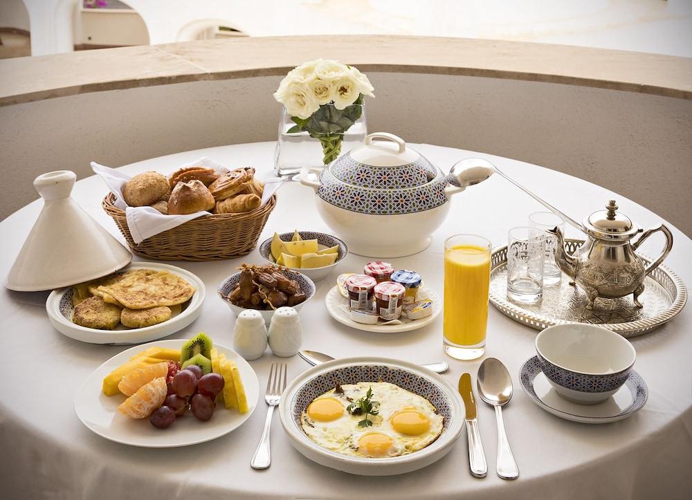 L' Amphitrite Palace Beach Resort & Spa Skhirat Eksteriør bilde