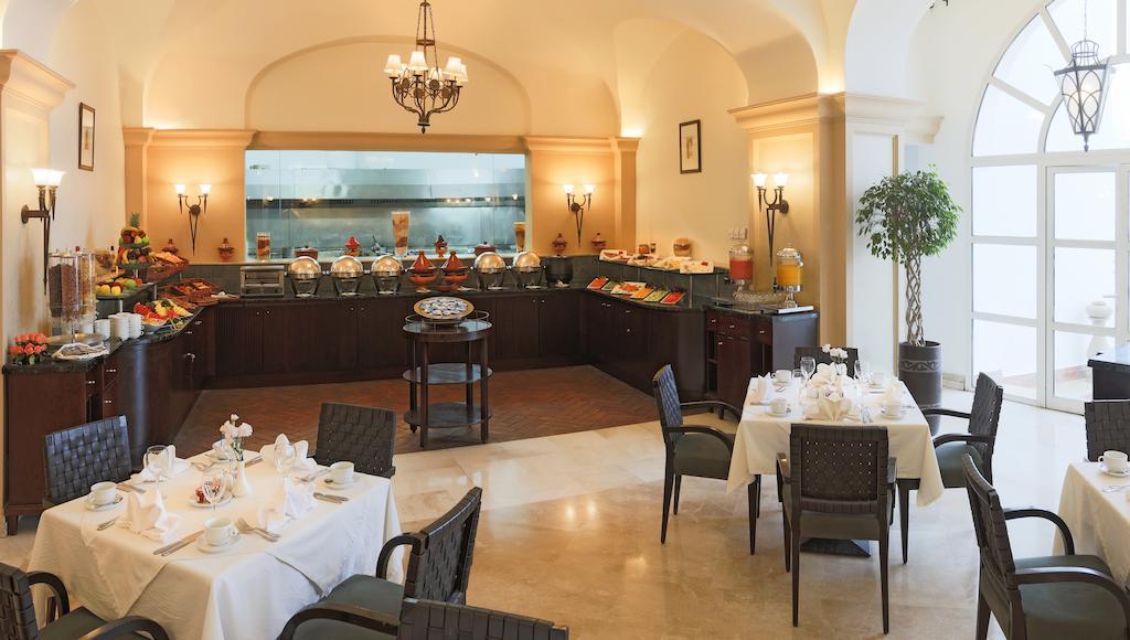 L' Amphitrite Palace Beach Resort & Spa Skhirat Eksteriør bilde